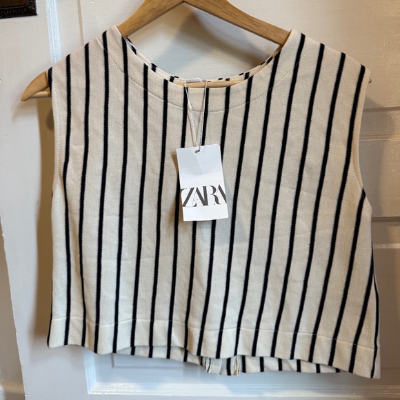 Bow Trim Stripped Top - Picture 1 of 4